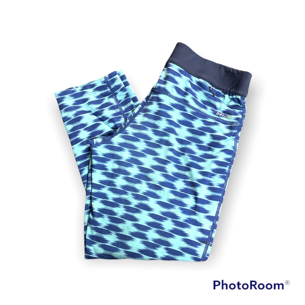 Nike Dri-Fit Run Fast Live Fearless Capri Leggings